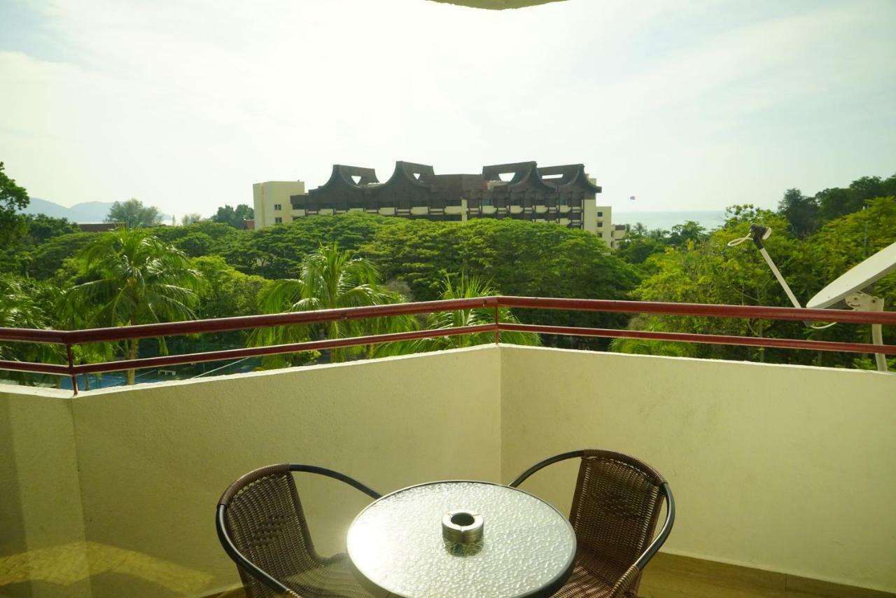 Sri Sayang By Coral Holiday Resort Бату-Ферринги Экстерьер фото